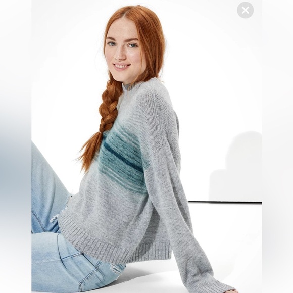 AE American Eagle Dreamspun Cropped Crew Neck Sweater Gray Green Stripe Medium - Picture 1 of 9